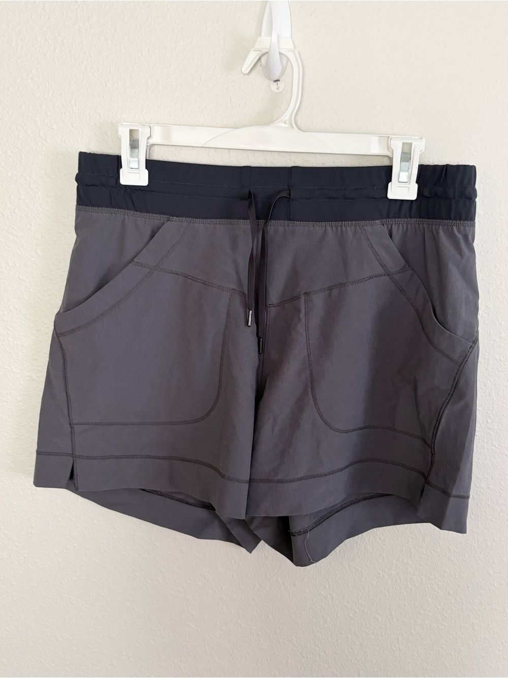 Goal Five Shorts Womens Triple V Athletic Workout Fitness Casual Size M